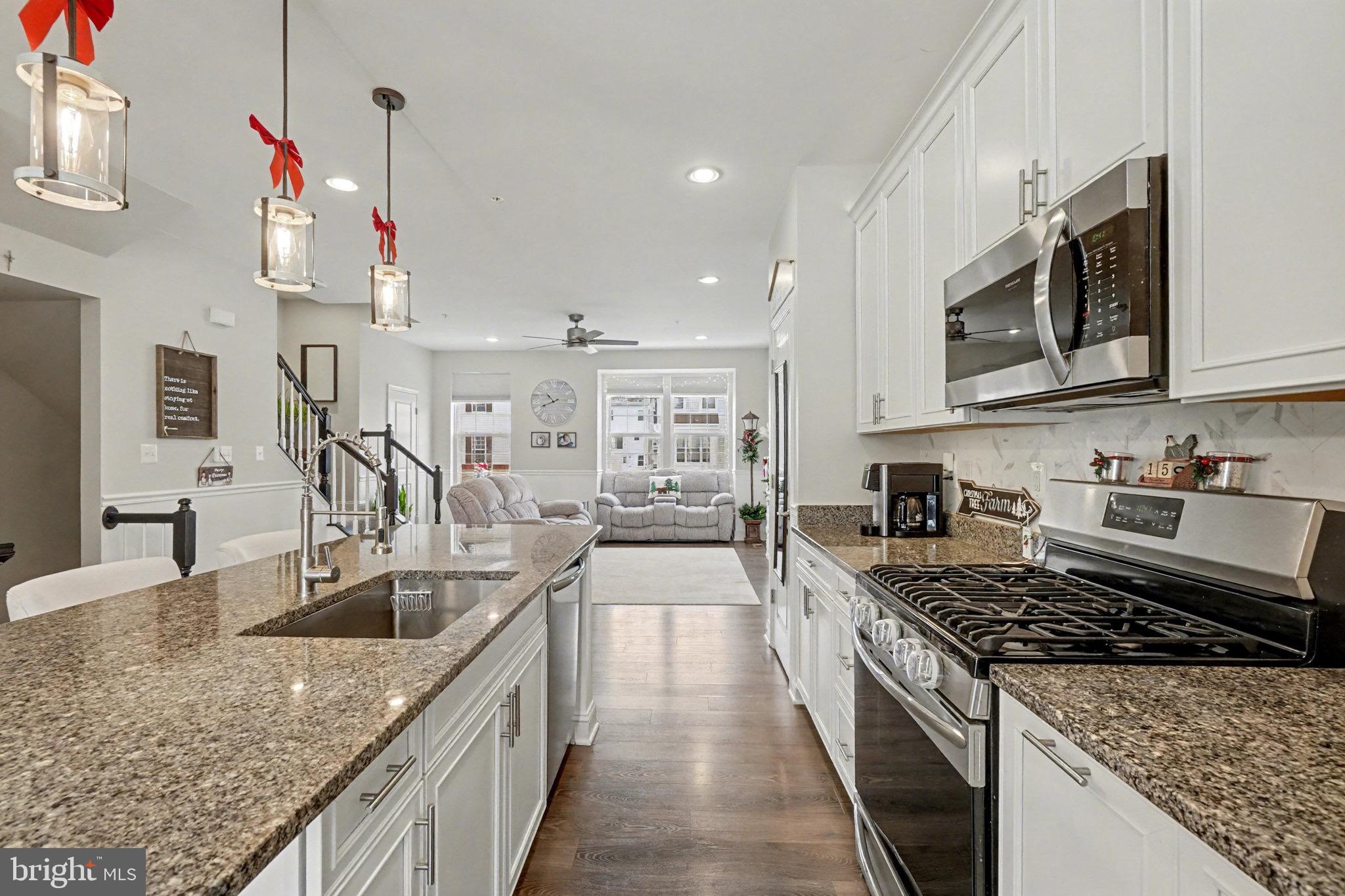 BEECH CREEK - Residential