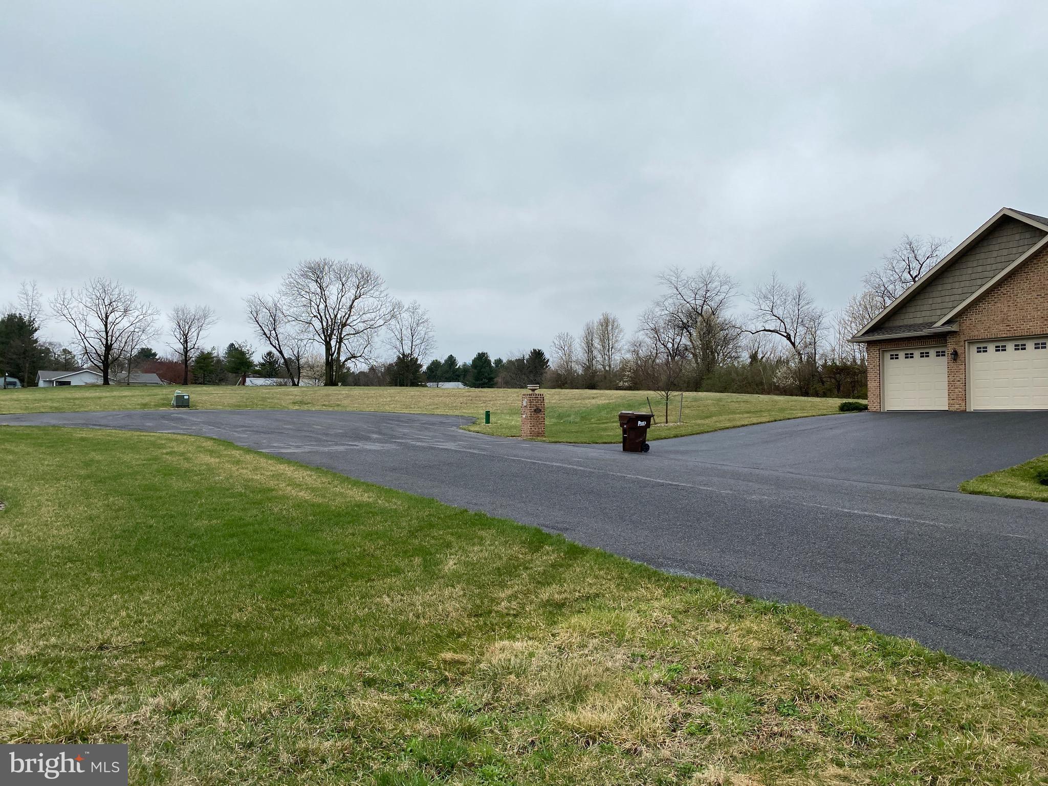 FOOTHILLS OF KENSINGTON - Land