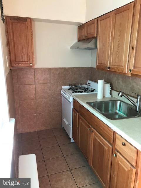 PORT RICHMOND - Residential