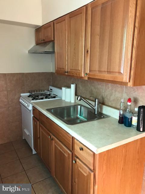 PORT RICHMOND - Residential