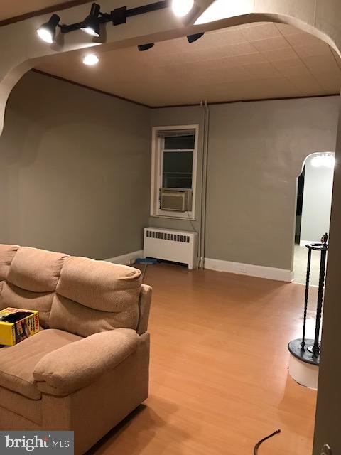 PORT RICHMOND - Residential