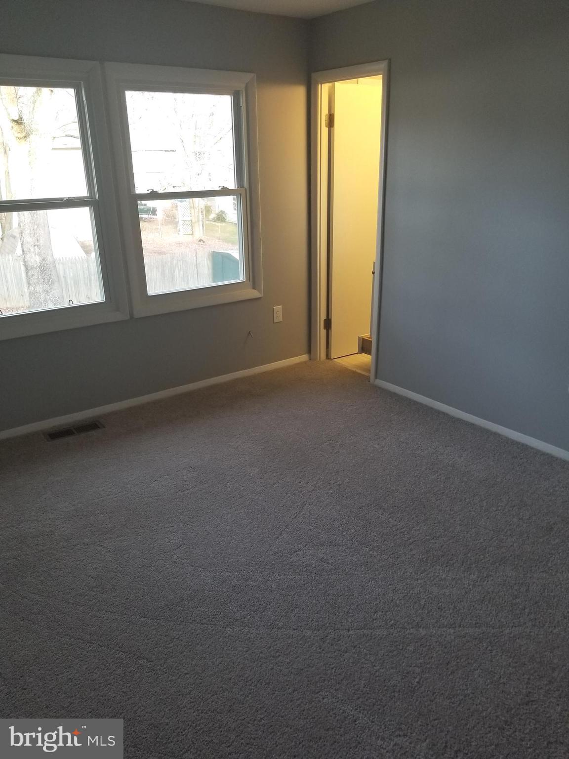 MAPLE RIDGE - Residential