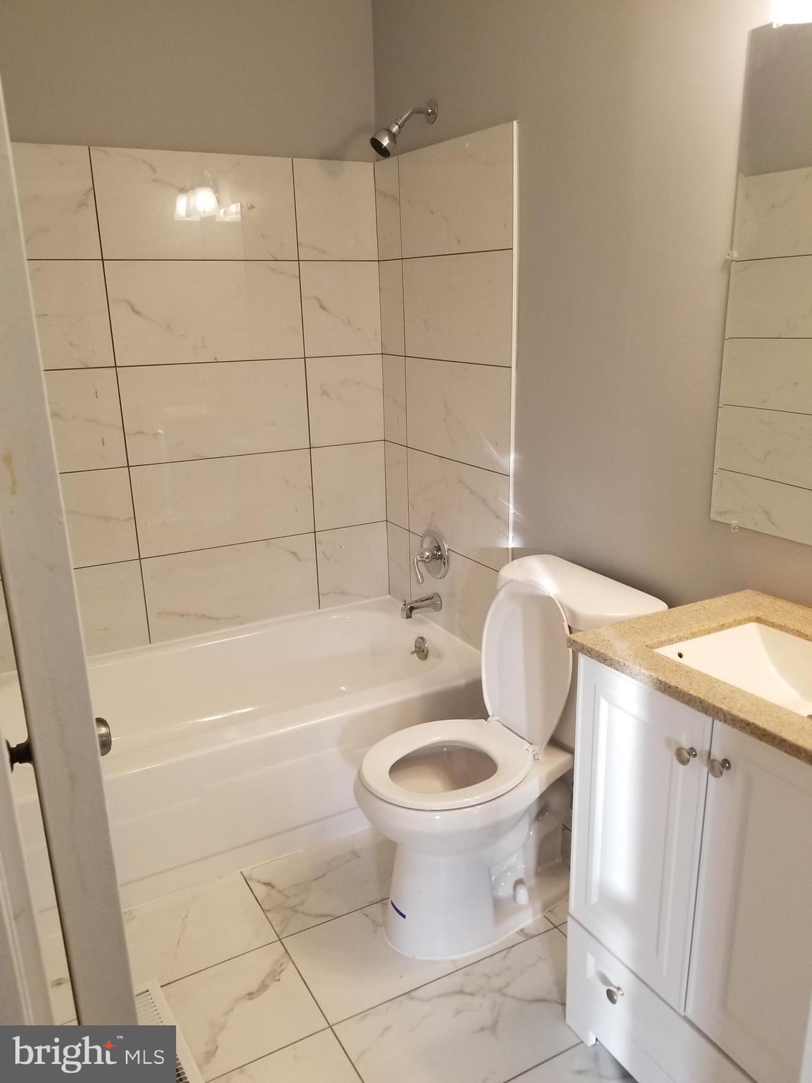 MAPLE RIDGE - Residential