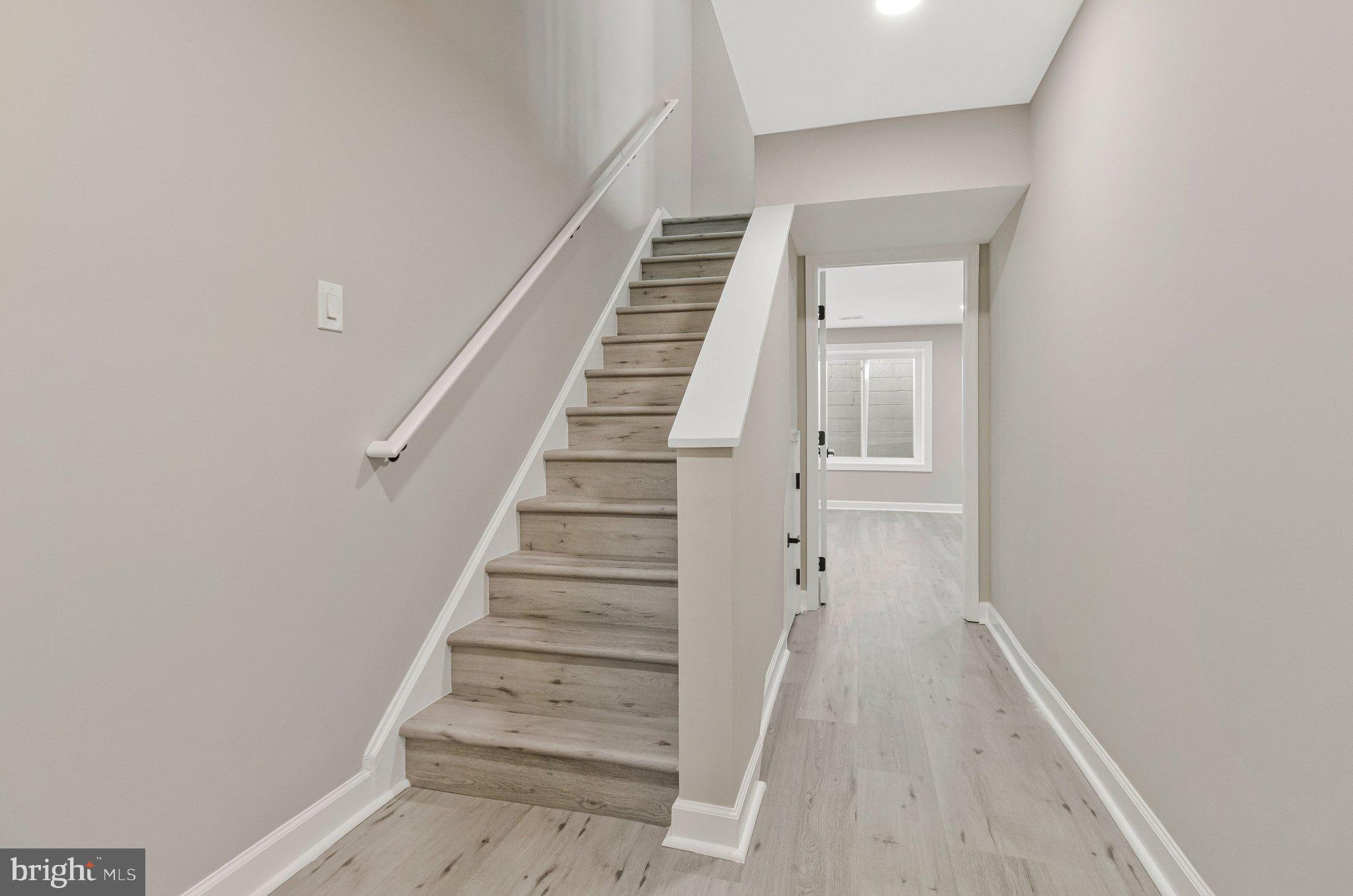 SPRINGFIELD VILLAGE - Residential