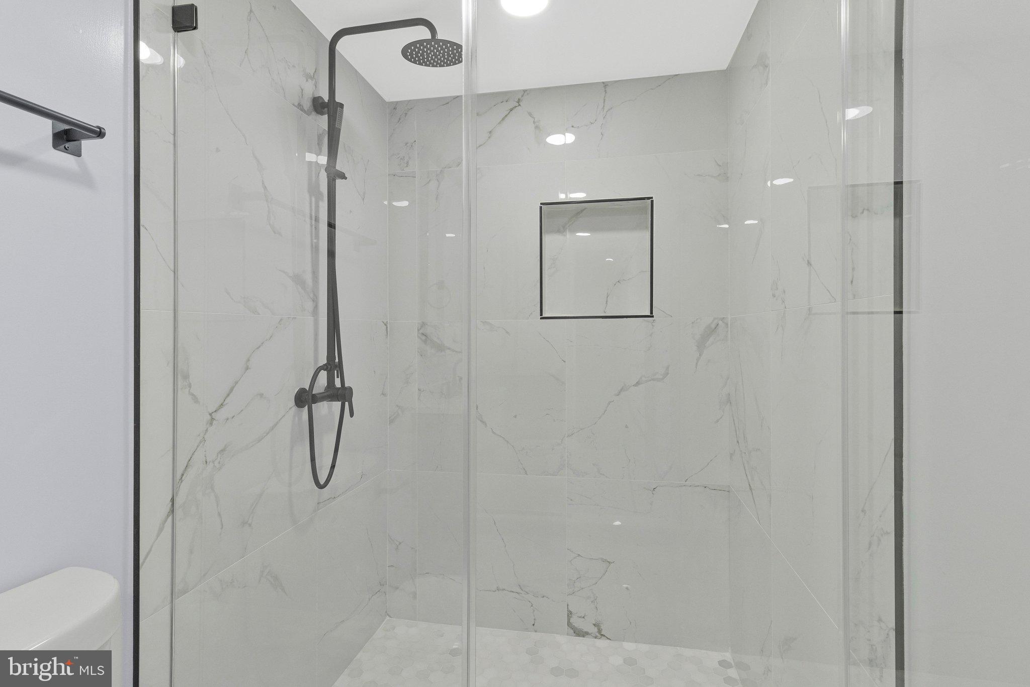 SPRINGFIELD VILLAGE - Residential