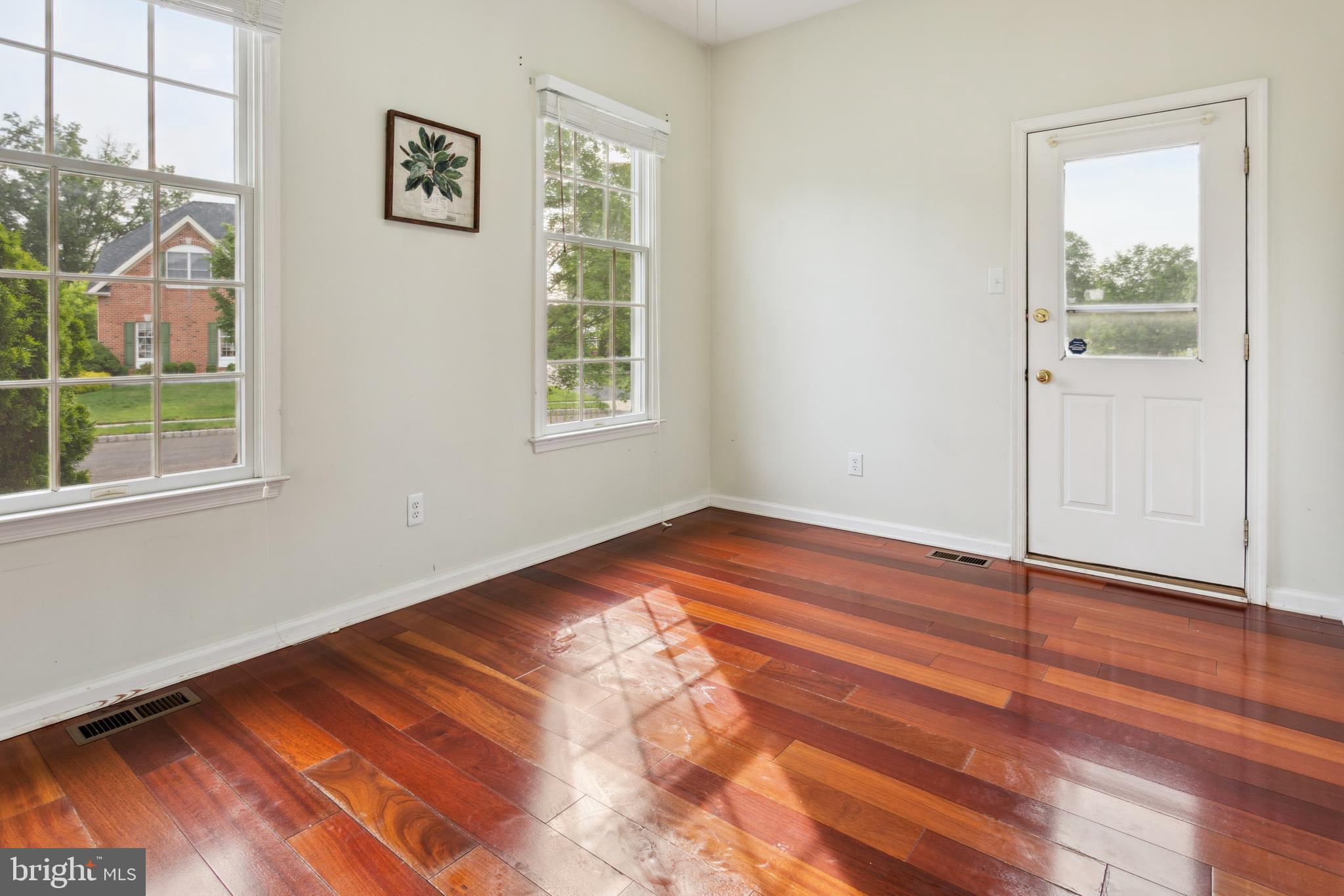 BUCKS CTY COUNTRYC - Residential