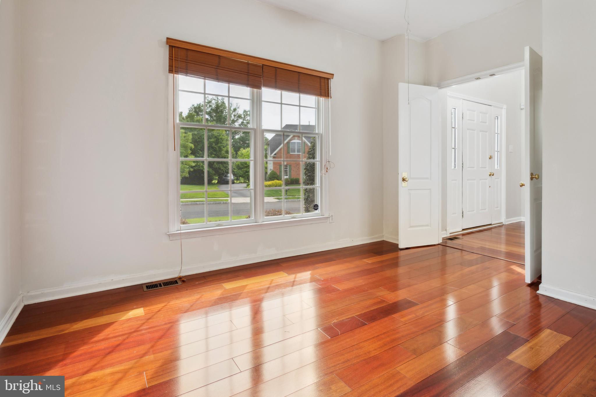 BUCKS CTY COUNTRYC - Residential