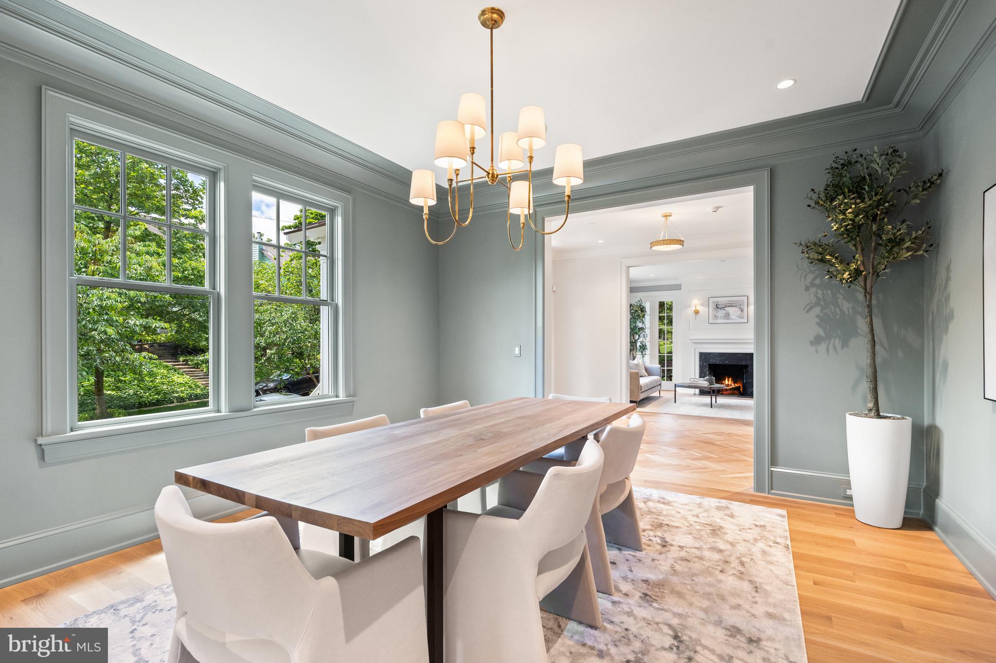 CHEVY CHASE - Residential