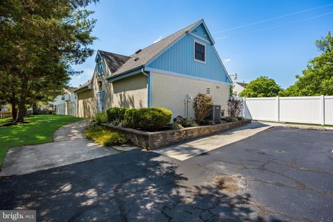 Tiny photo for 20 Claret Court, MARLTON, NJ 08053 (MLS # NJBL2111090)