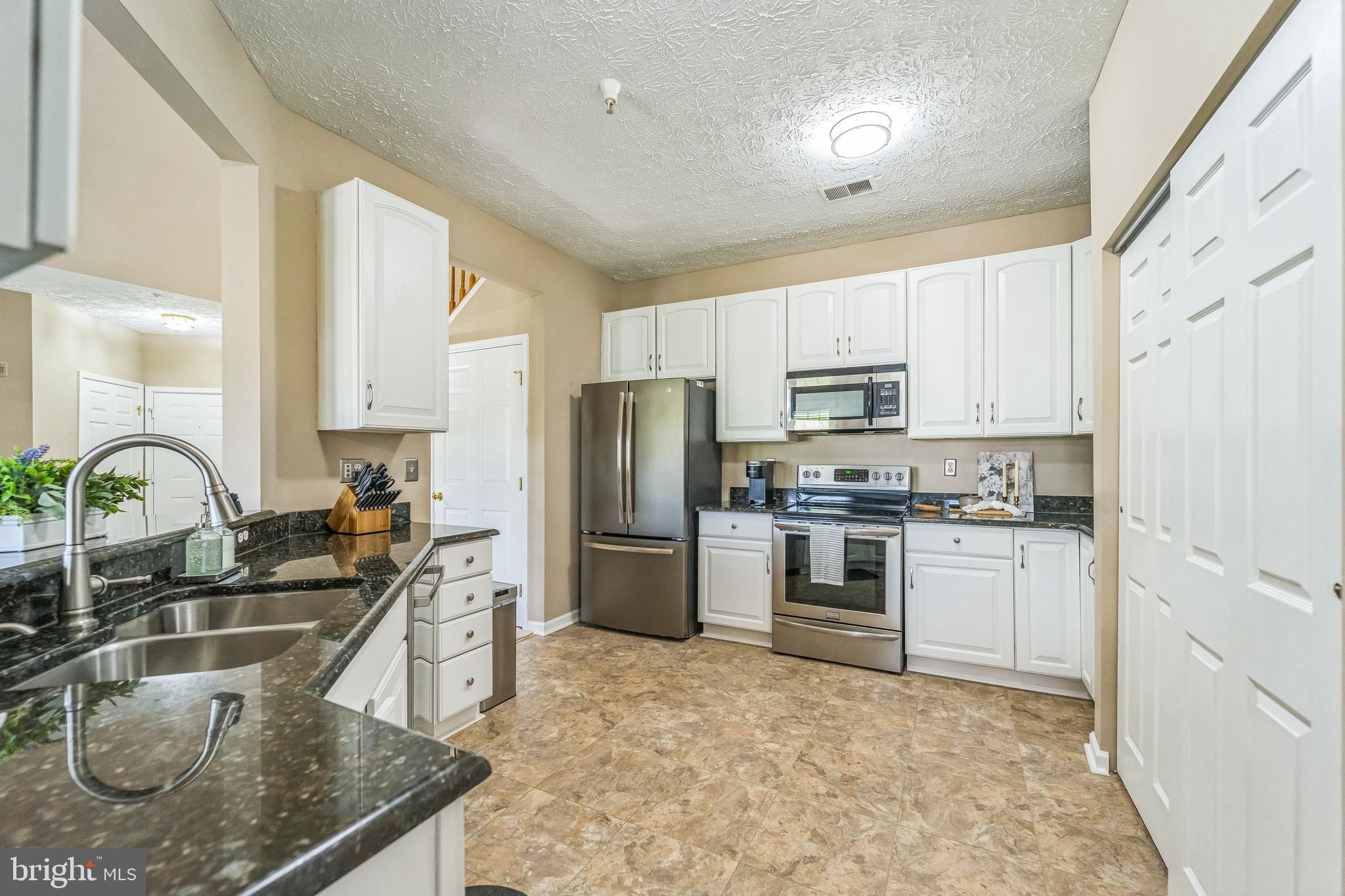 DEVONSHIRE AT WHITEMARSH - Residential