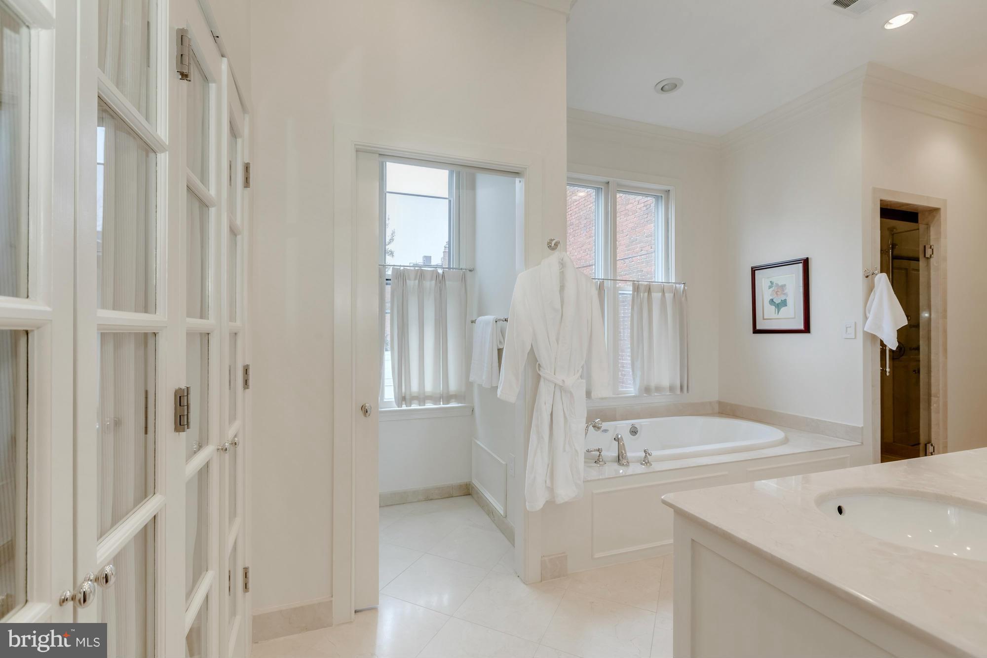 GEORGETOWN - Residential