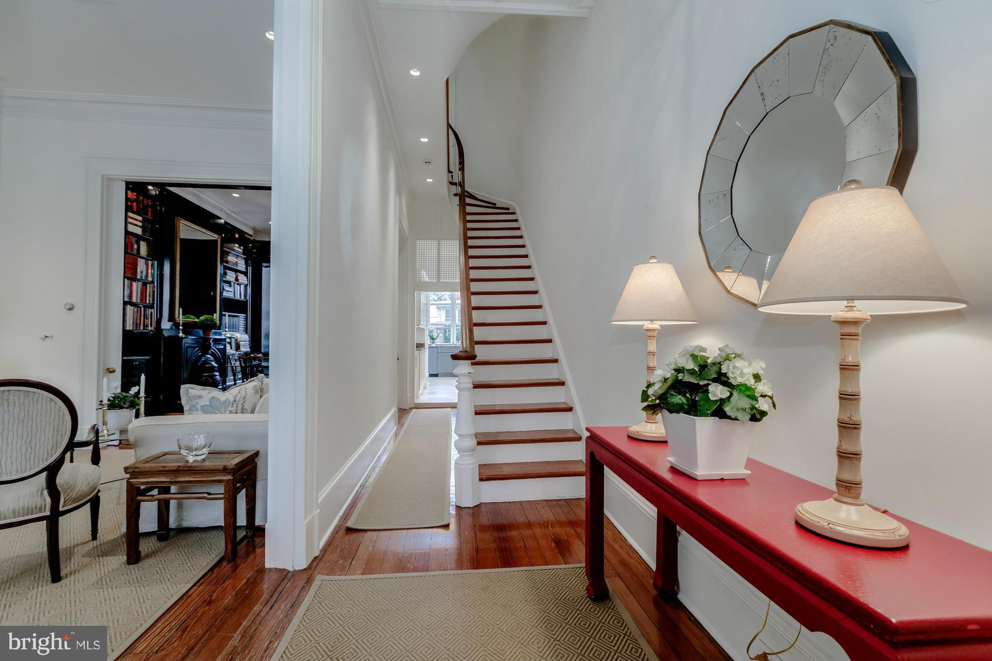 GEORGETOWN - Residential