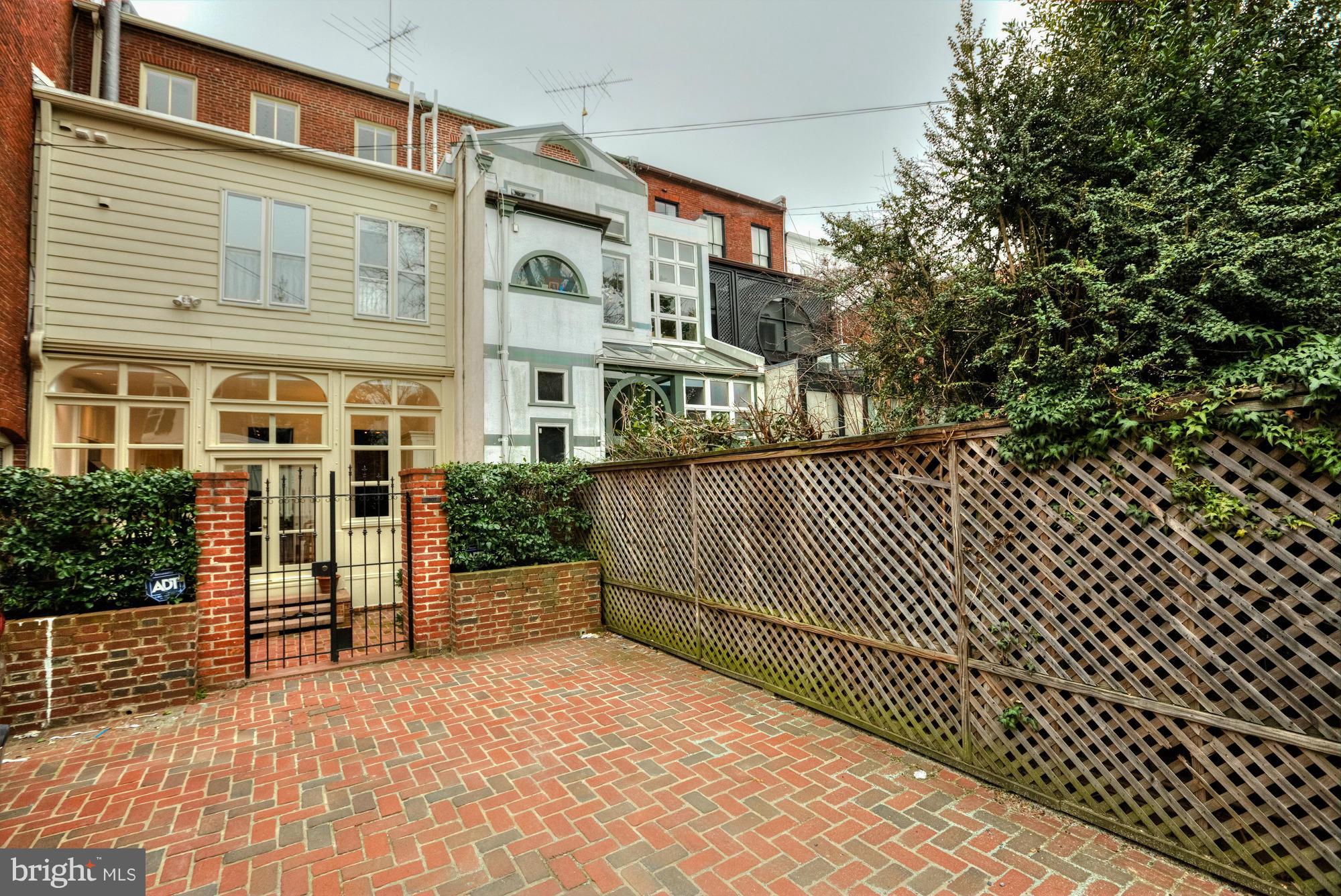 GEORGETOWN - Residential