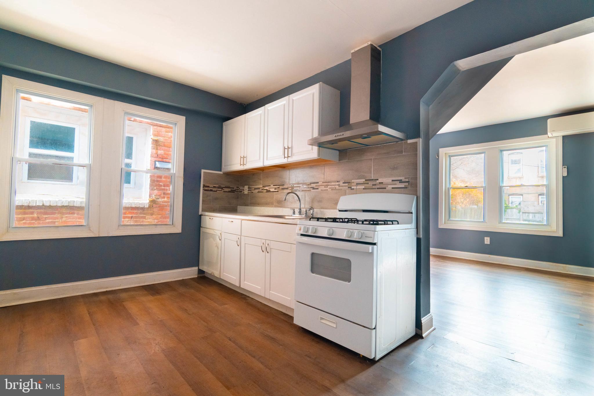 2506 TINDARO TERRACE