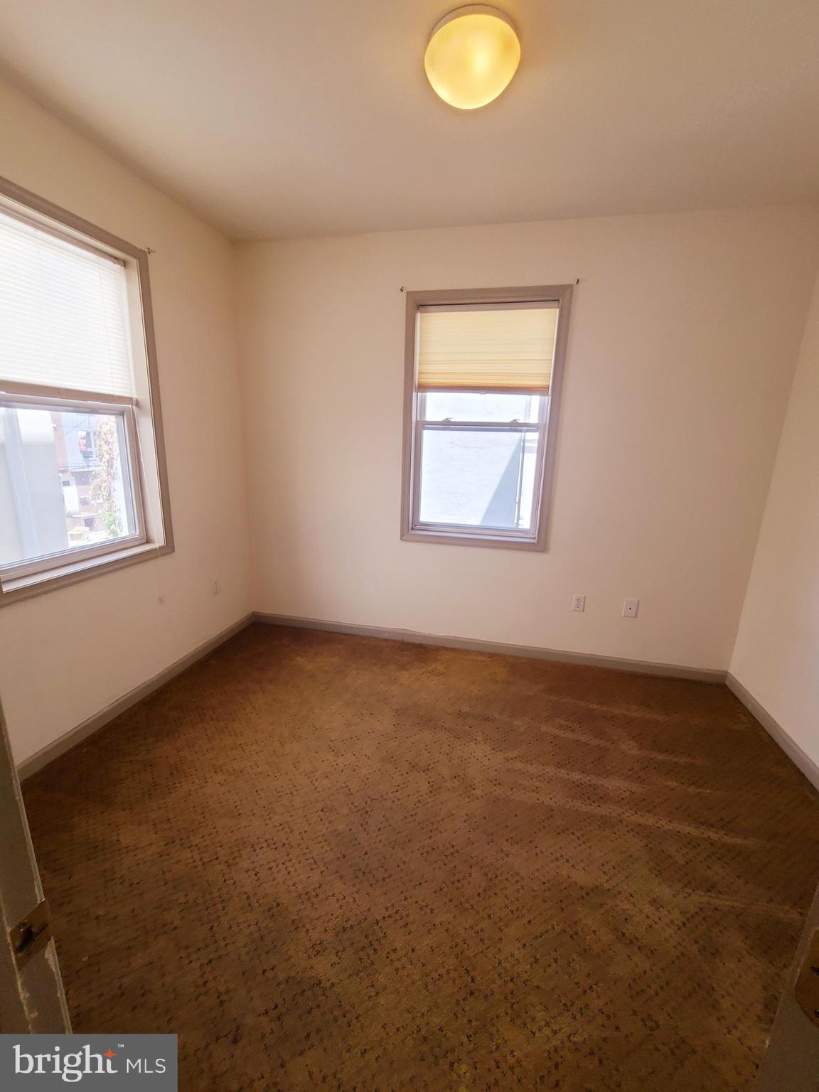 TEMPLE UNIVERSITY - Residential Lease