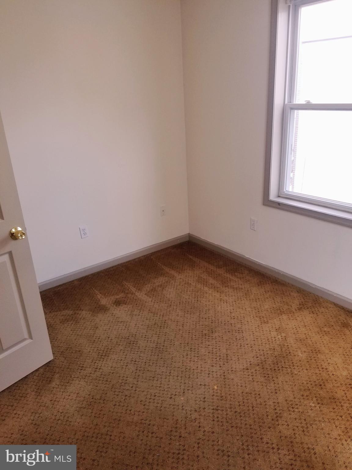 TEMPLE UNIVERSITY - Residential Lease