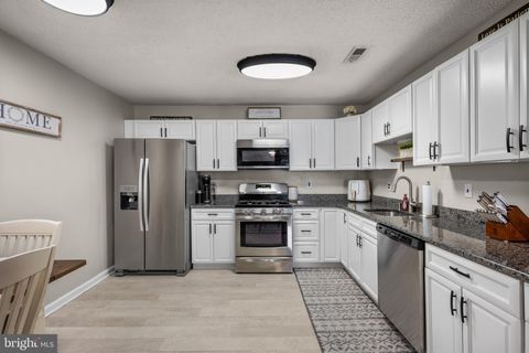 Tiny photo for 427 Pepper Mill Court, SEWELL, NJ 08080 (MLS # NJGL2069898)