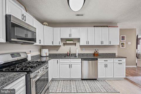 Tiny photo for 427 Pepper Mill Court, SEWELL, NJ 08080 (MLS # NJGL2069898)