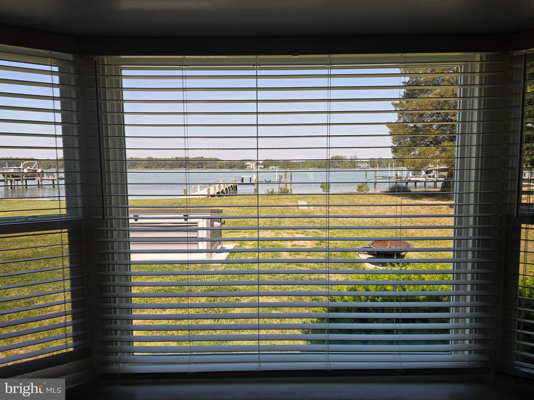 1514 DEEP POINT ROAD