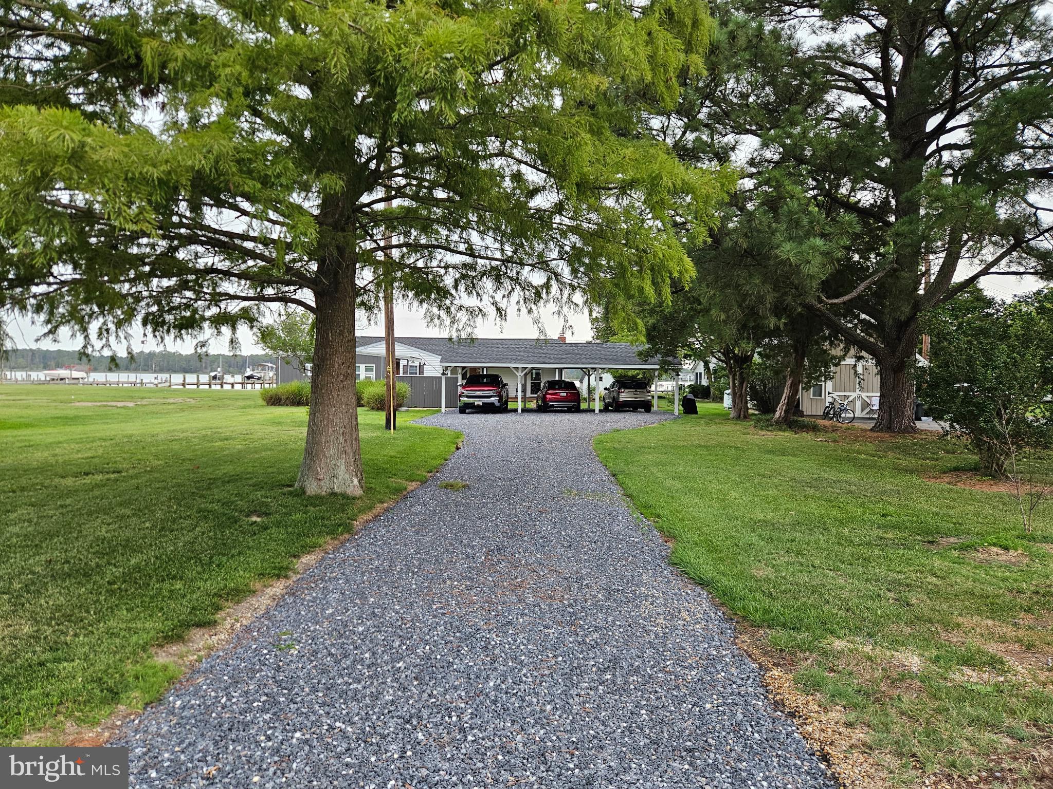 1514 DEEP POINT ROAD