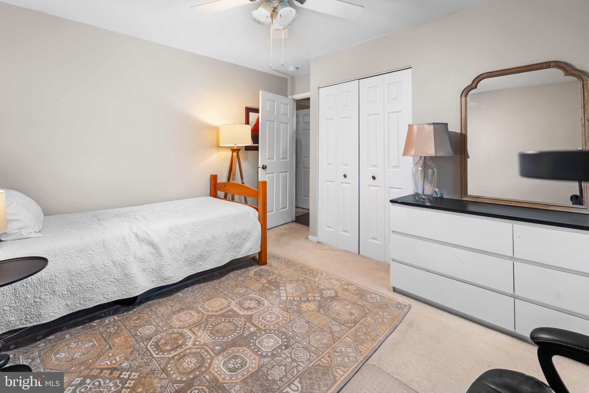 OAK GROVE - Residential