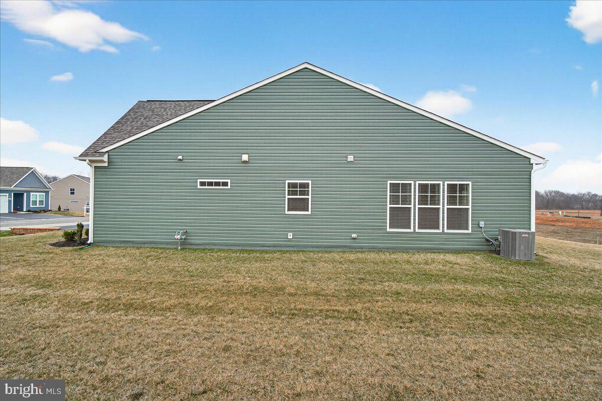 ROSEHILL MANOR - Residential