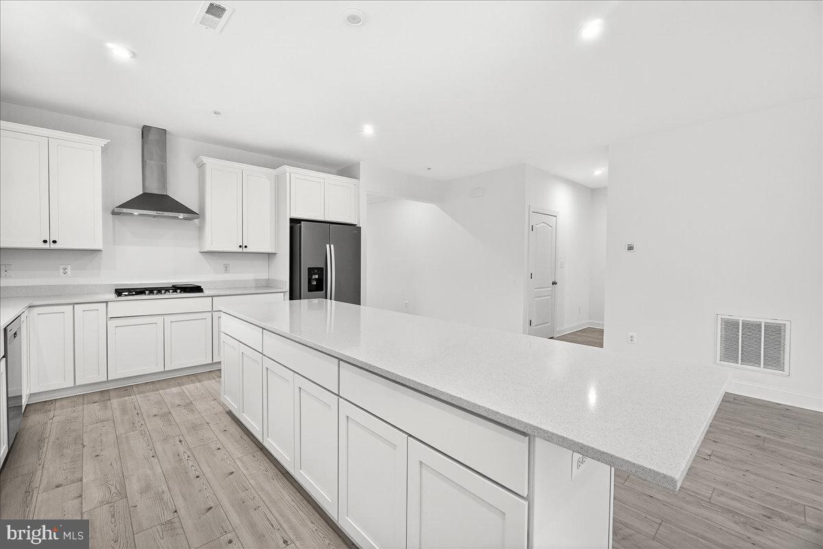 ROSEHILL MANOR - Residential