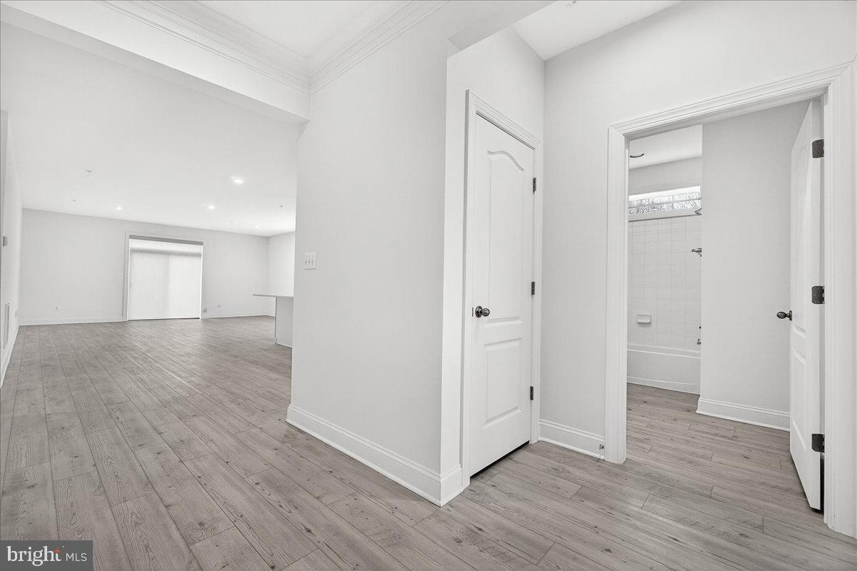 ROSEHILL MANOR - Residential