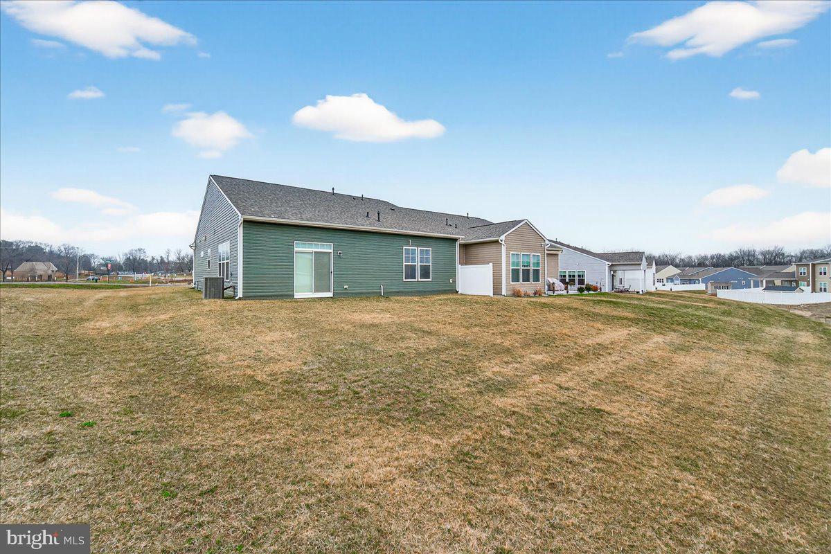 ROSEHILL MANOR - Residential