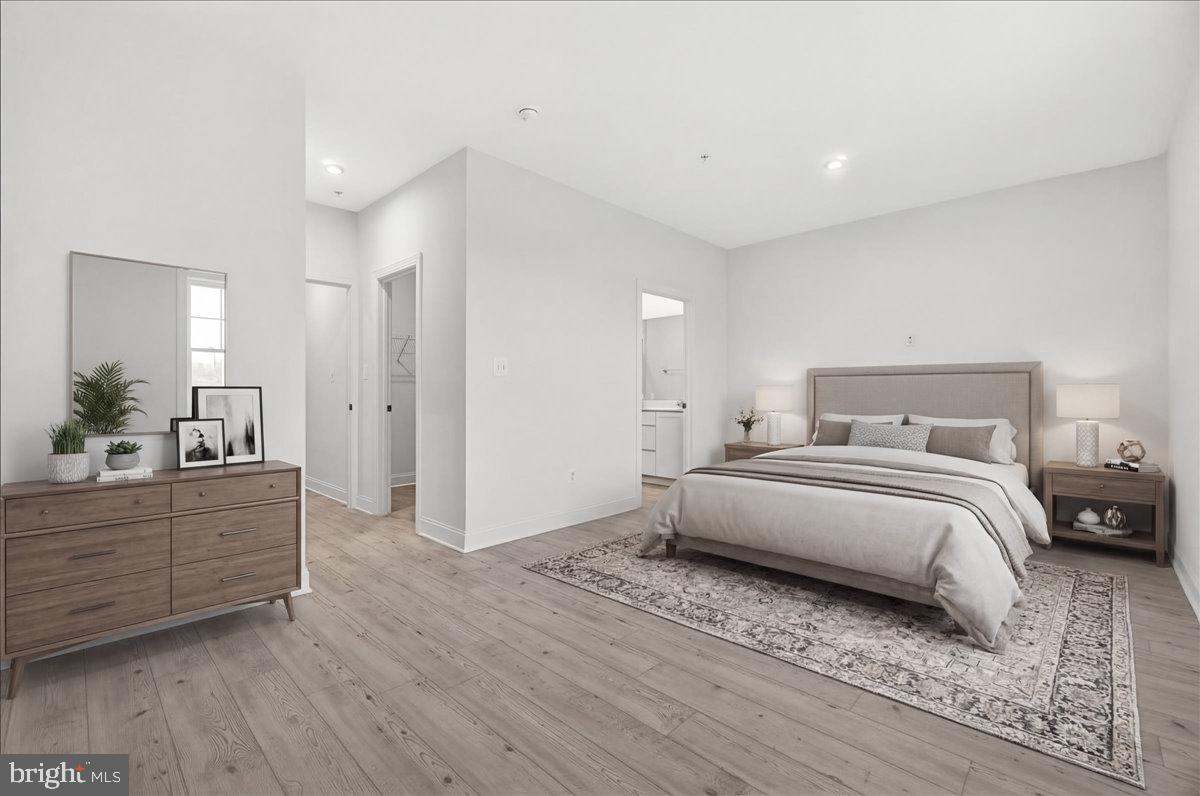 ROSEHILL MANOR - Residential