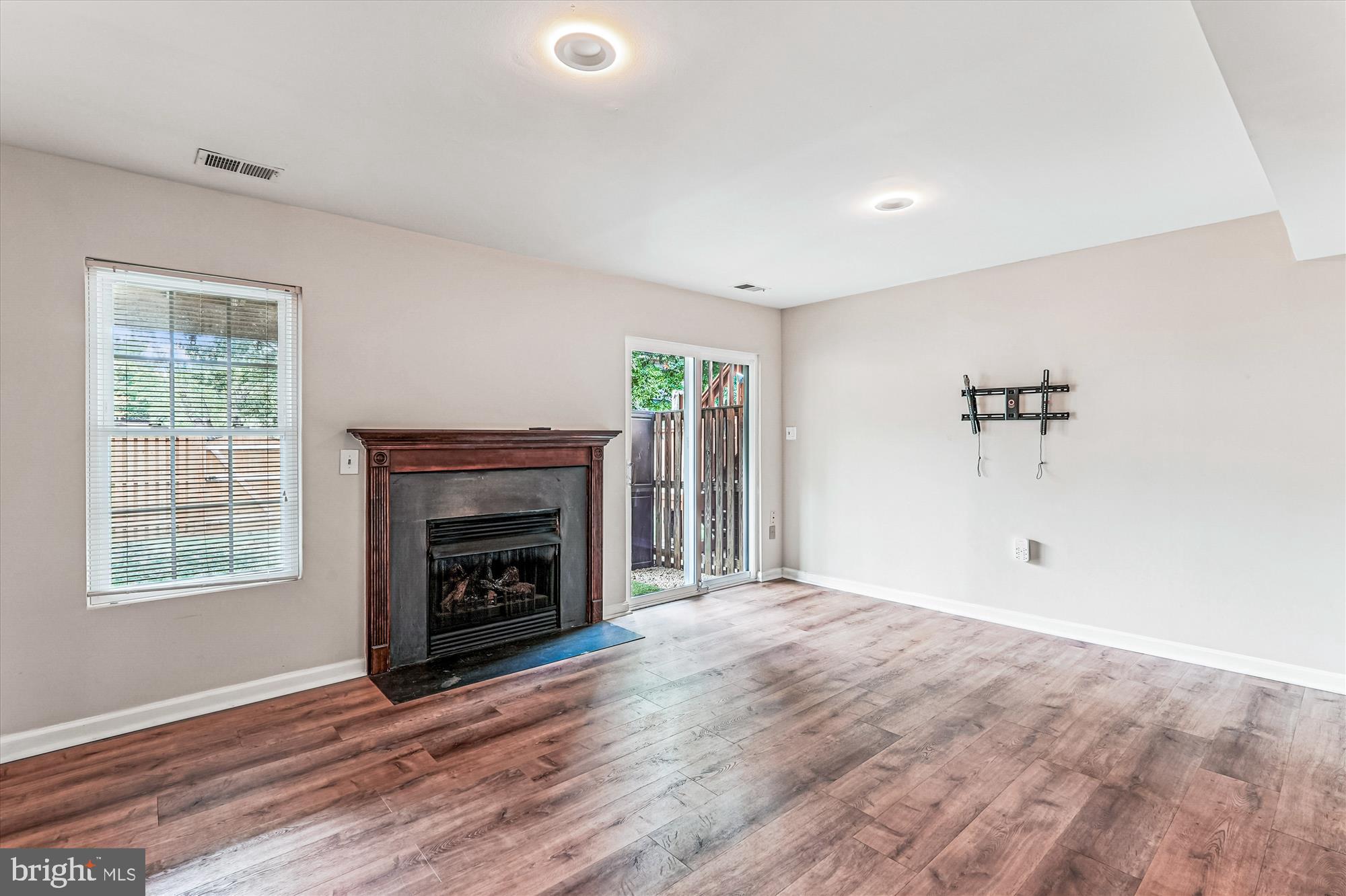 GREENWAY FARM - Residential