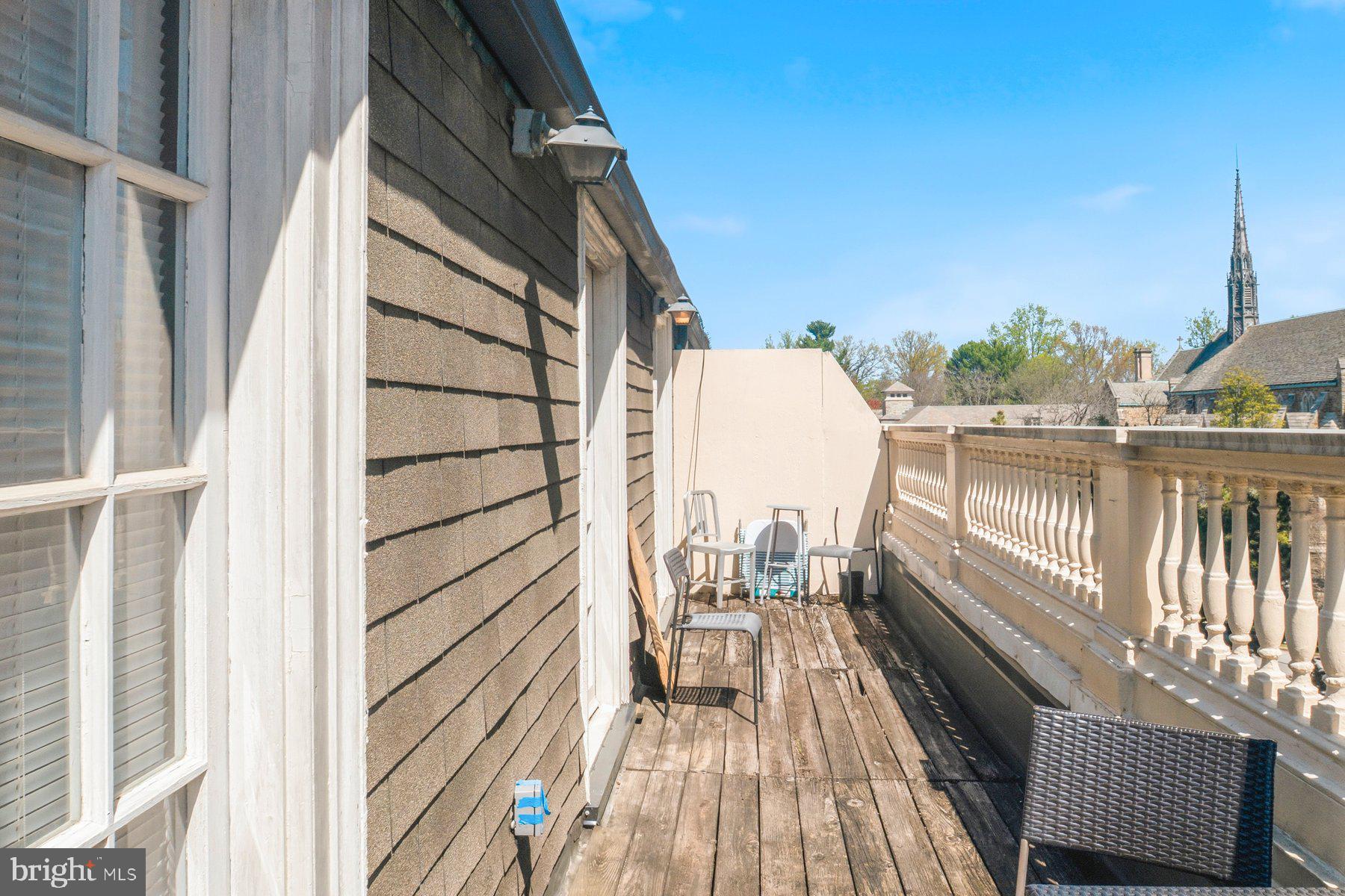 CHARLES VILLAGE - Residential