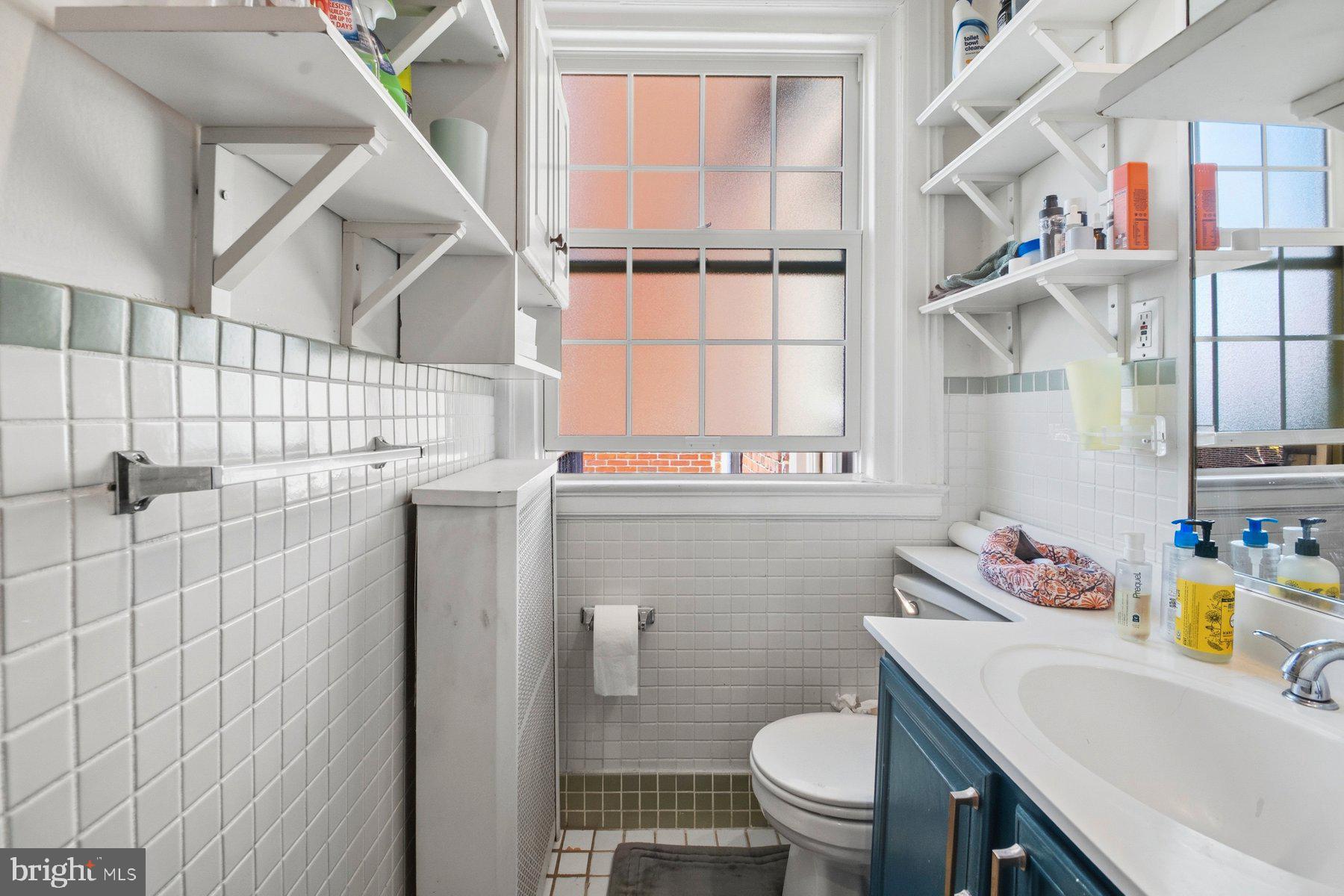 CHARLES VILLAGE - Residential