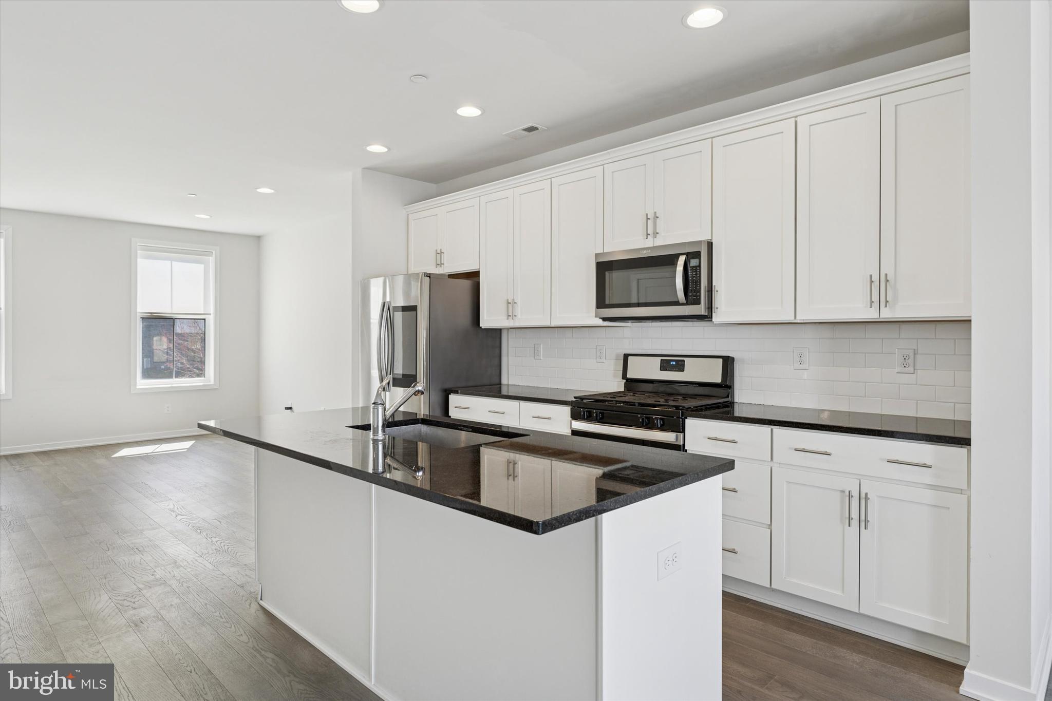 FRANKLIN STATION - Residential