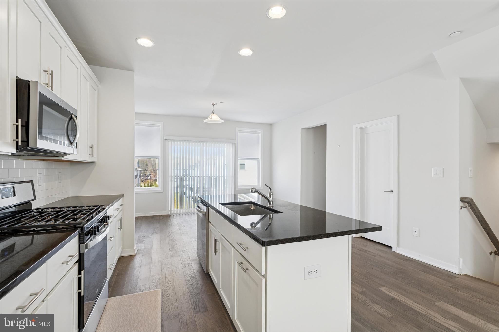 FRANKLIN STATION - Residential