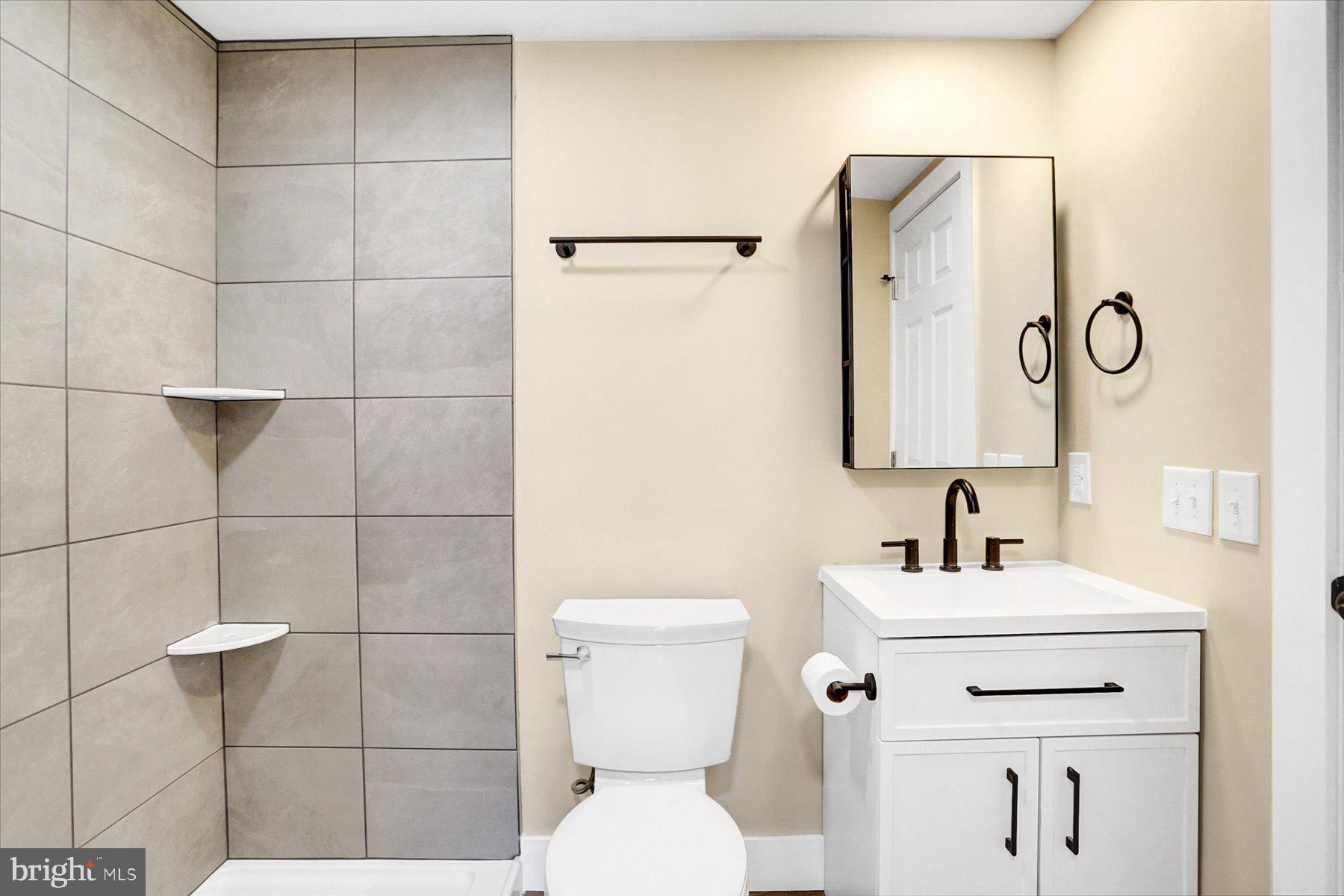 SUNGUILD I - Residential Lease