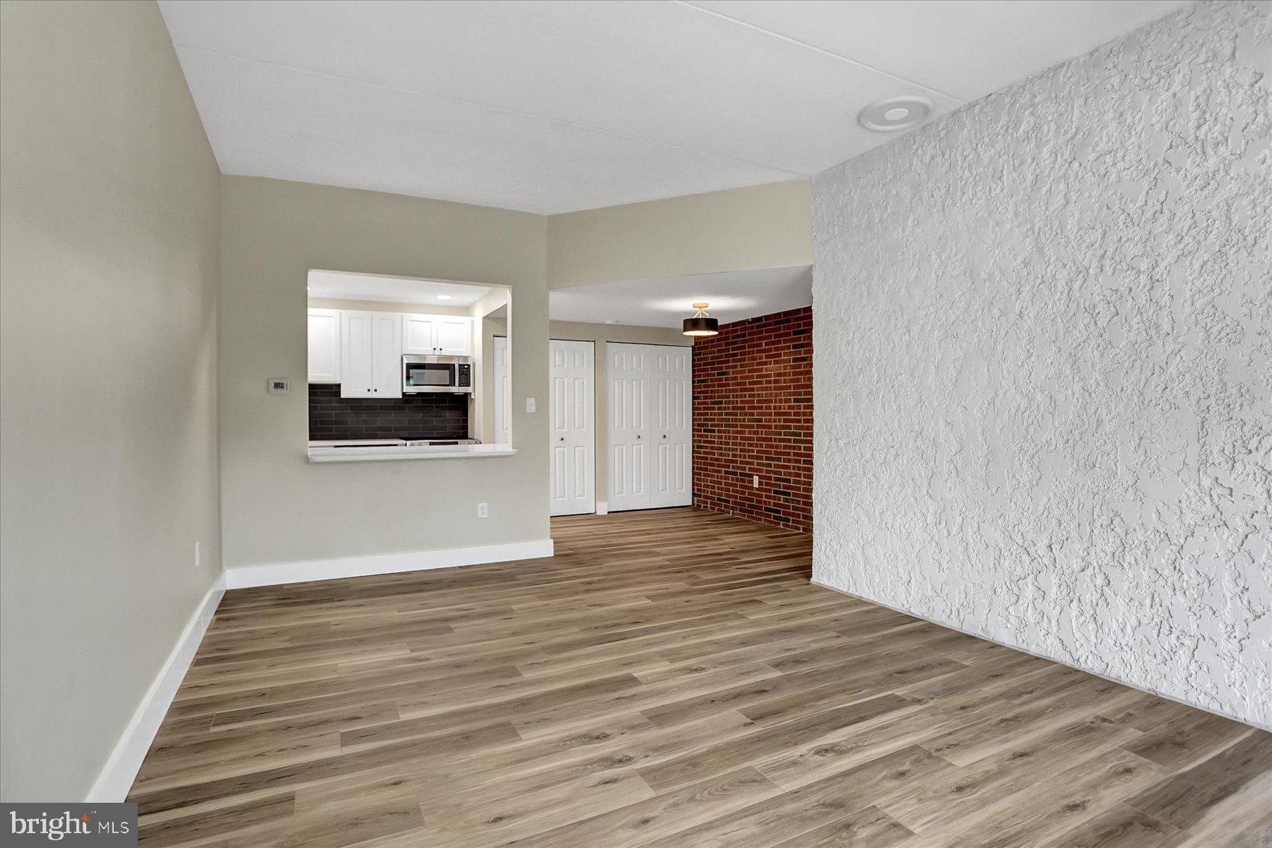 SUNGUILD I - Residential Lease