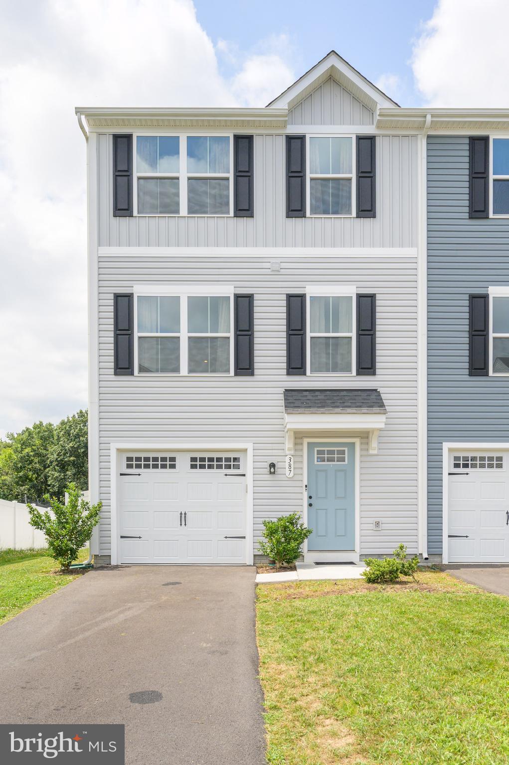 SOUTH BROOK - Residential