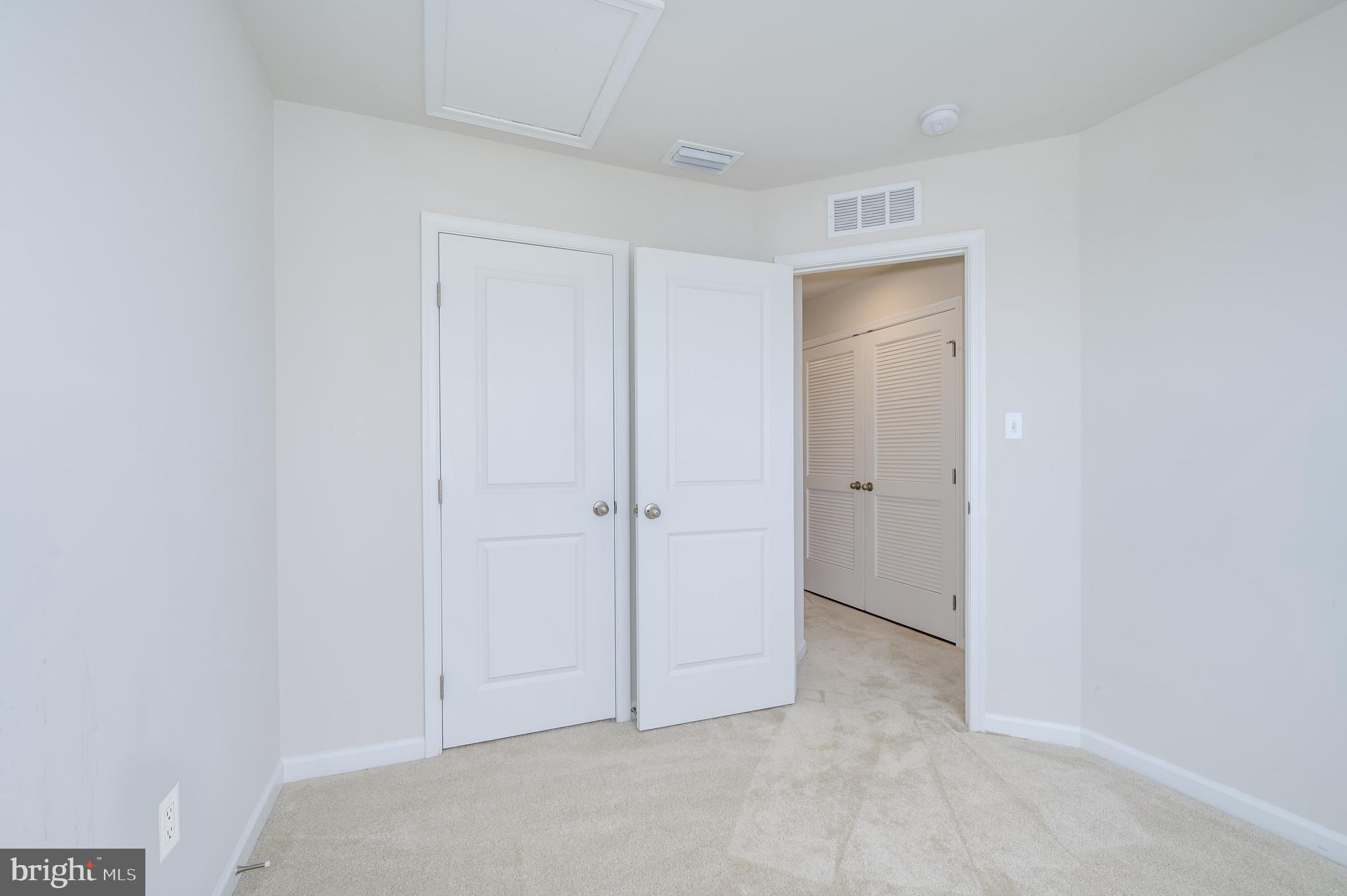 SOUTH BROOK - Residential