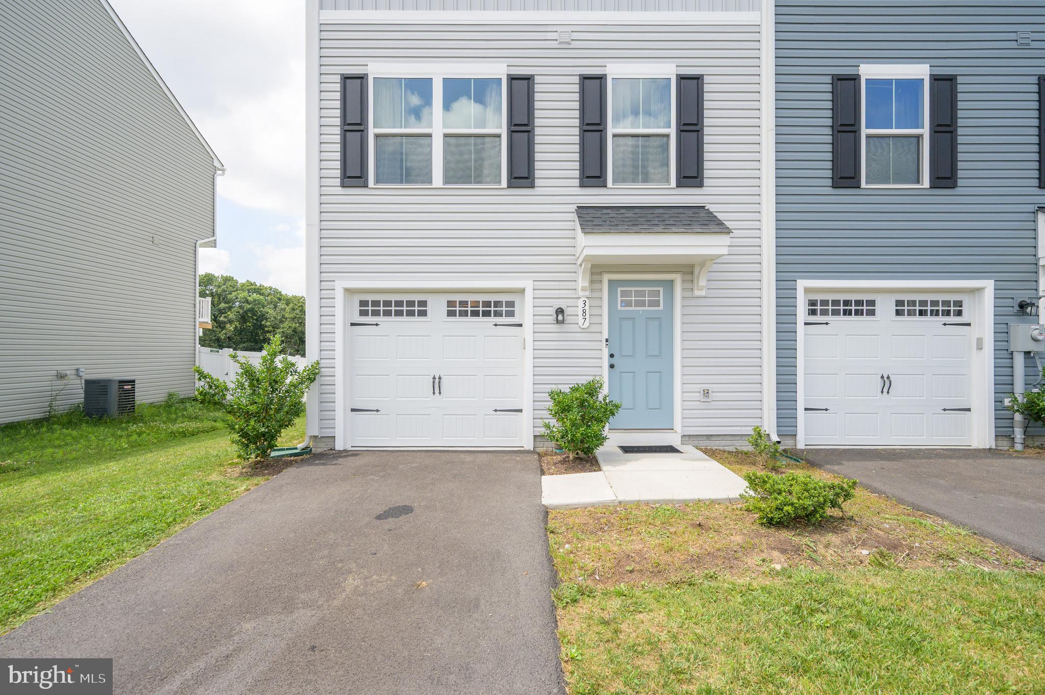 SOUTH BROOK - Residential