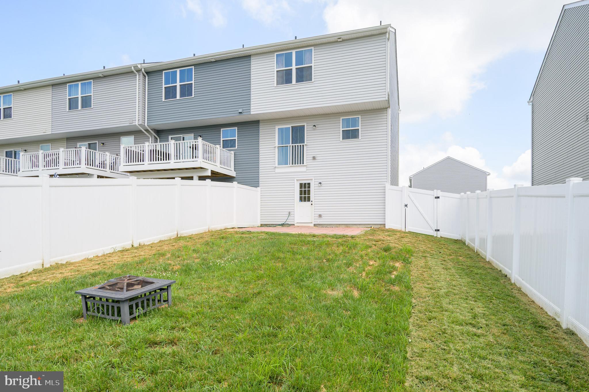 SOUTH BROOK - Residential