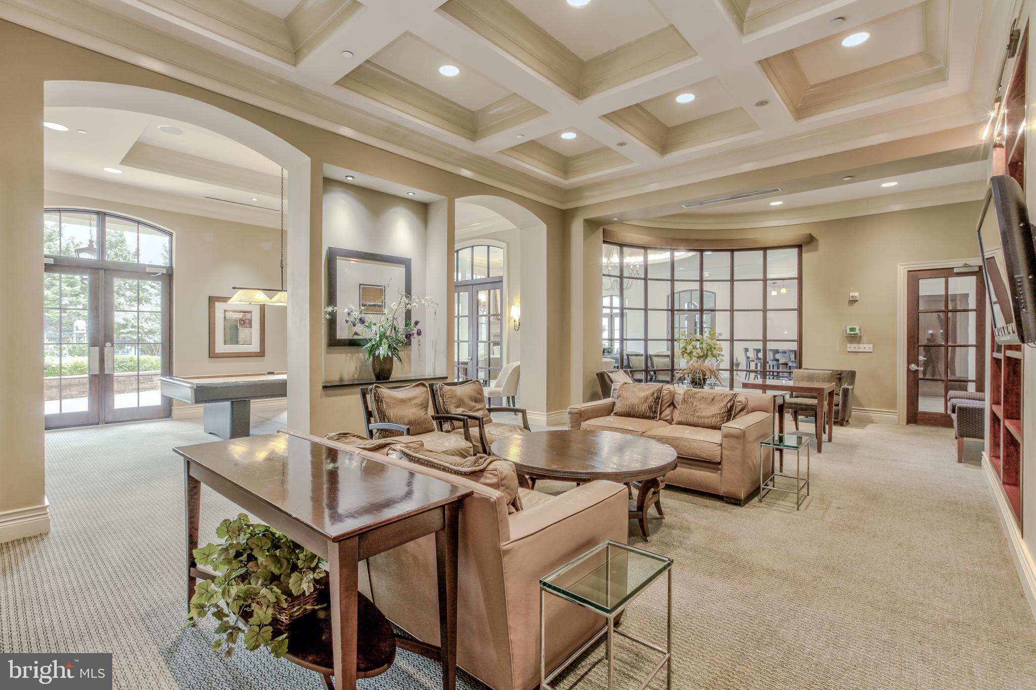 GALLERY AT WHITE FLINT - Residential