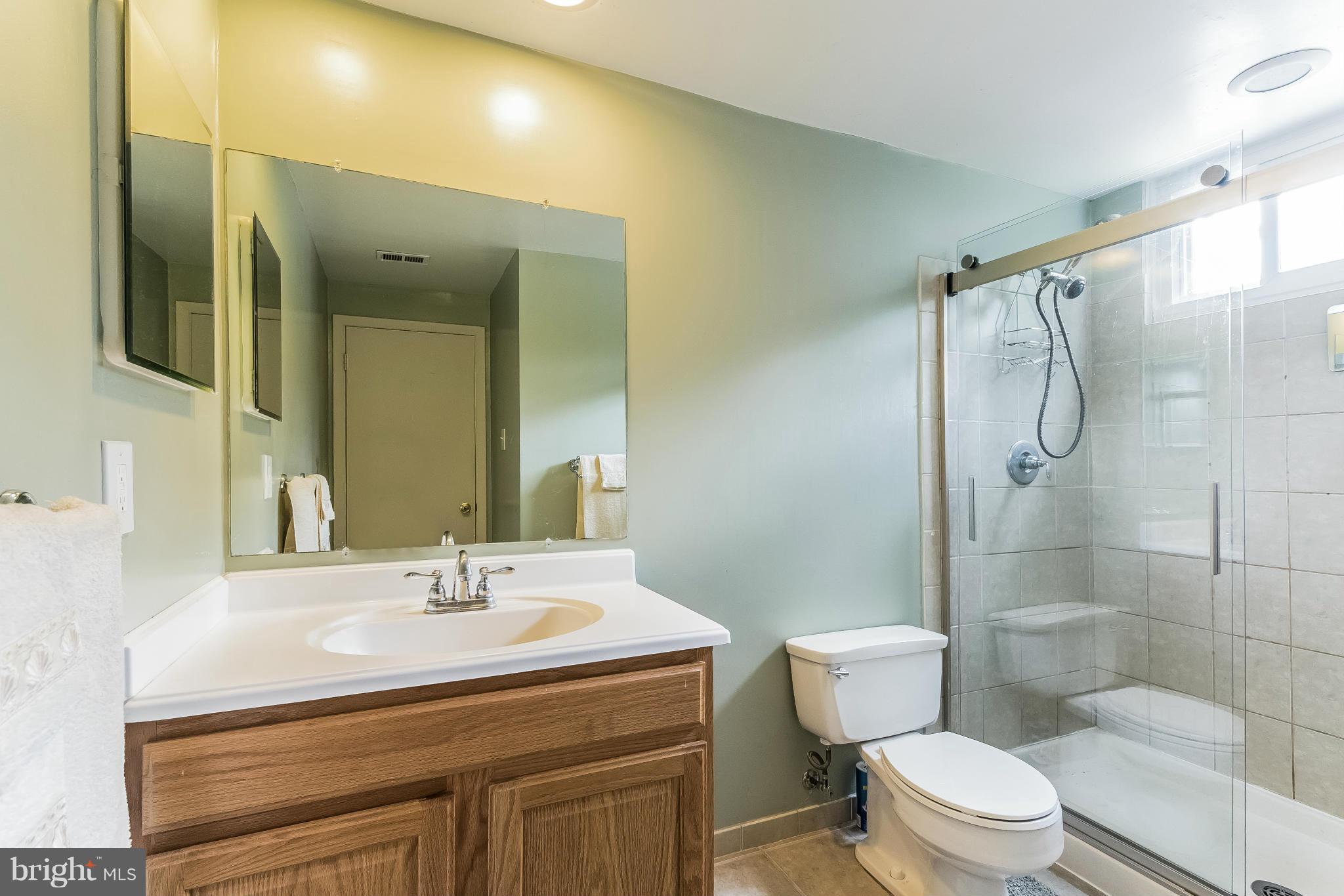 CHARLENE - Residential