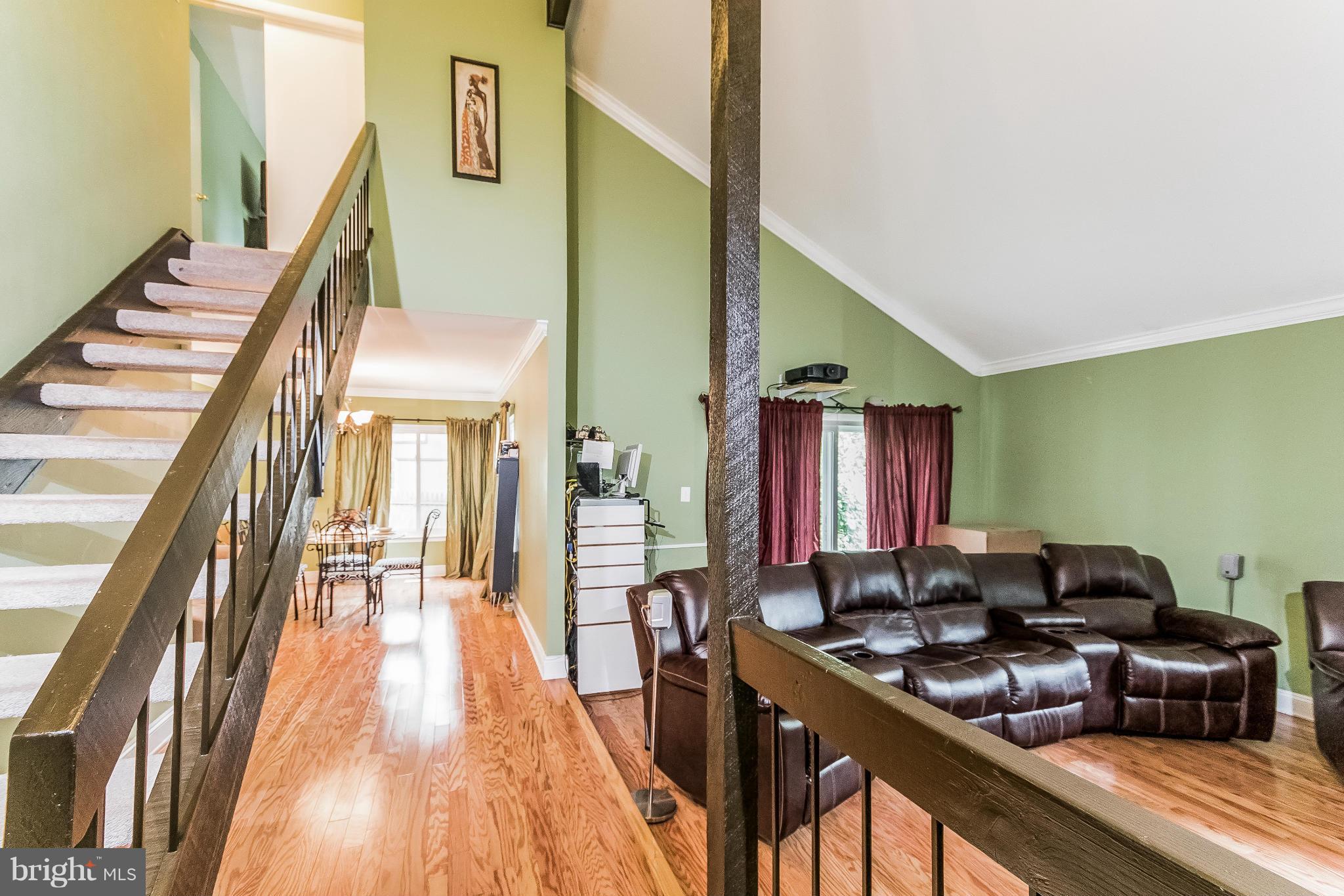 CHARLENE - Residential