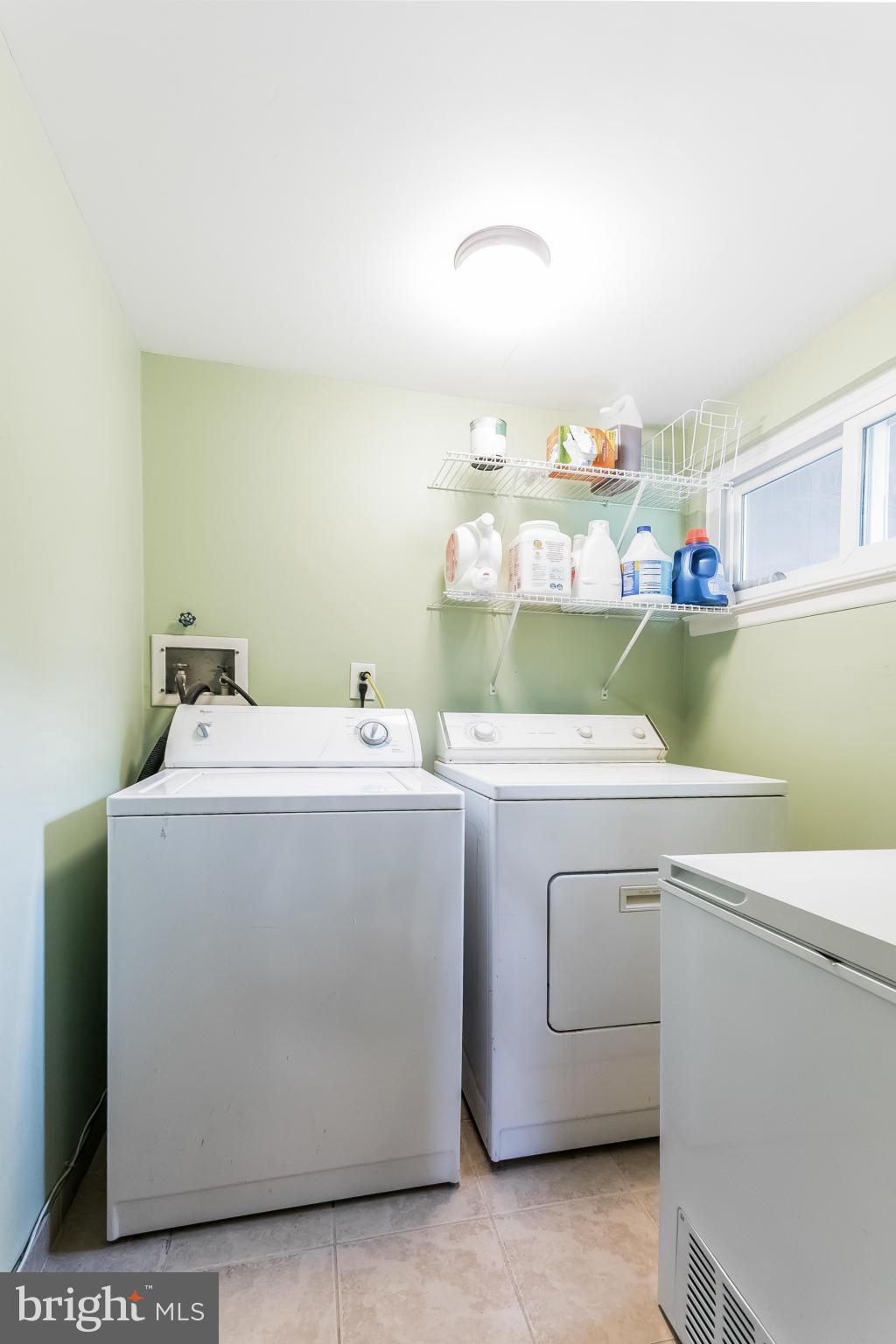 CHARLENE - Residential