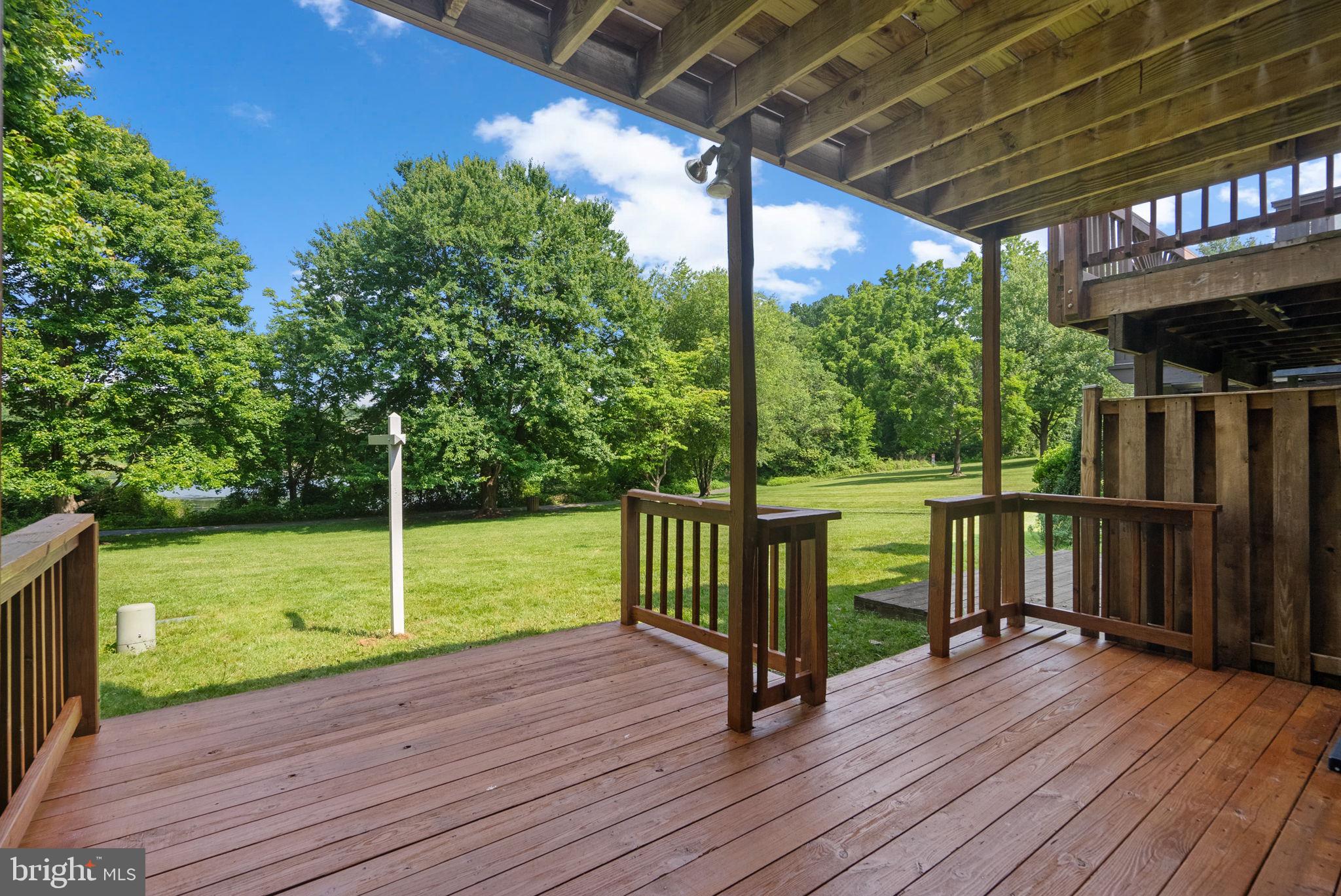 GUNNERS LAKE VILLAGE - Residential