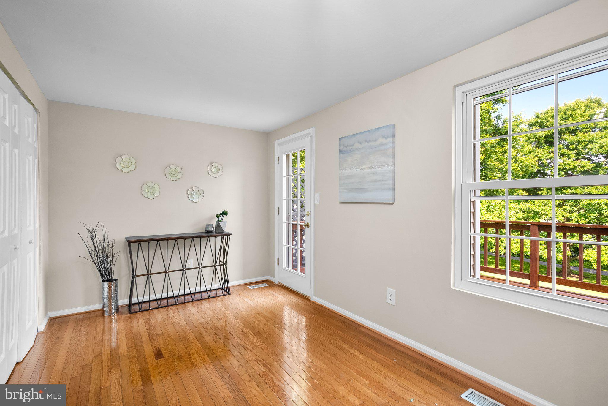 GUNNERS LAKE VILLAGE - Residential