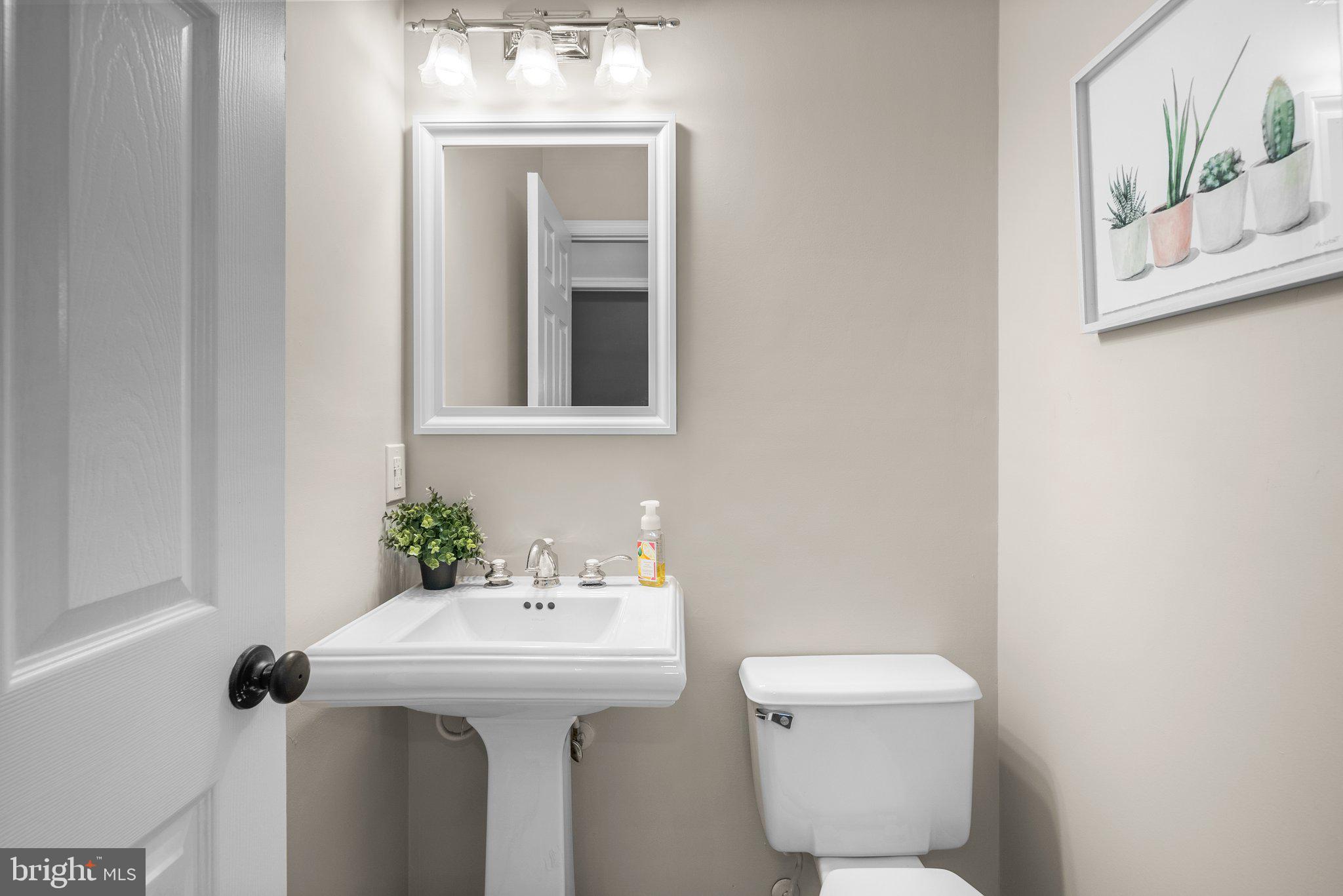 GUNNERS LAKE VILLAGE - Residential