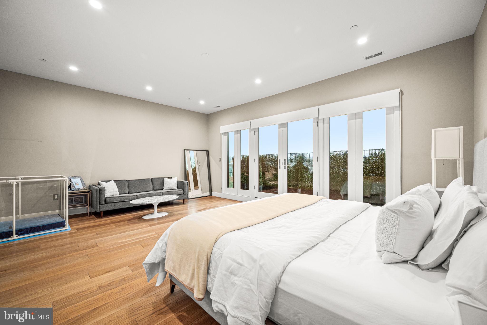 MANAYUNK - Residential