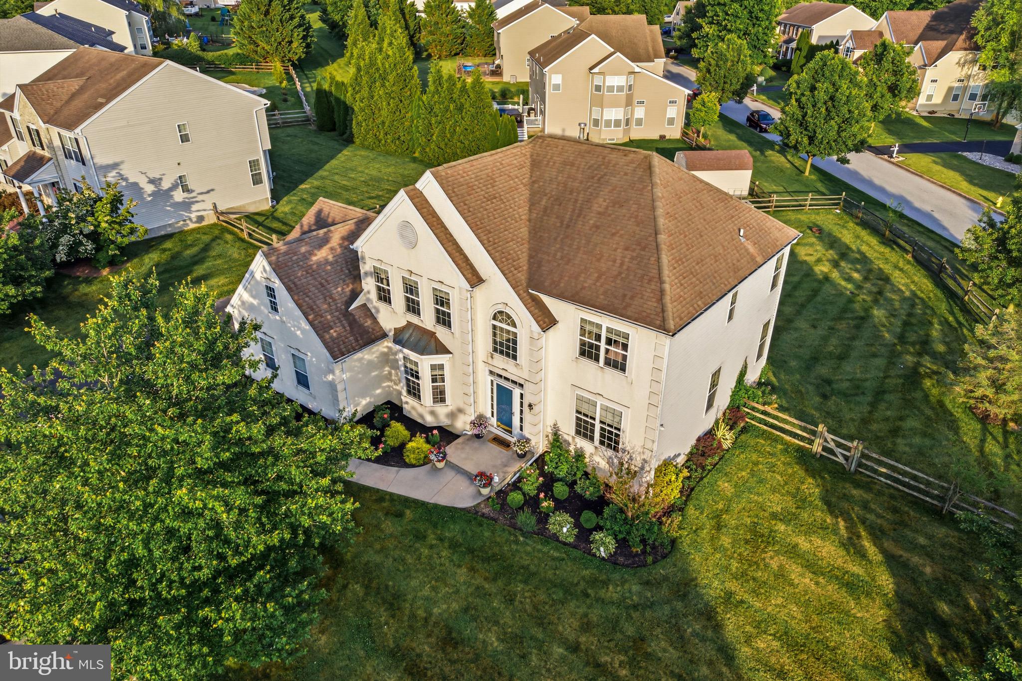 520 MYSTIC LANE